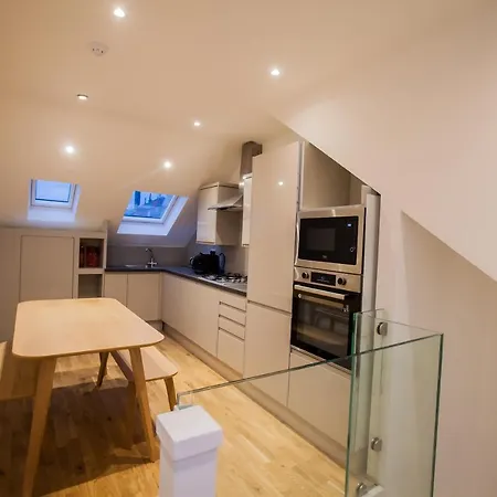 Luxury Fulham 3 Bedroom Garden House Londres Exterior foto